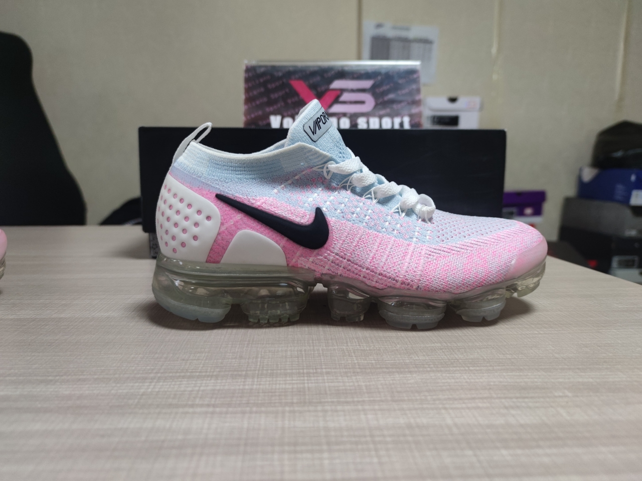 Air VaporMax 2 White Hydrogen Blue 942842 102