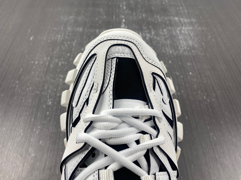 Balenciaga 3.0  736330 W3SKC 9010