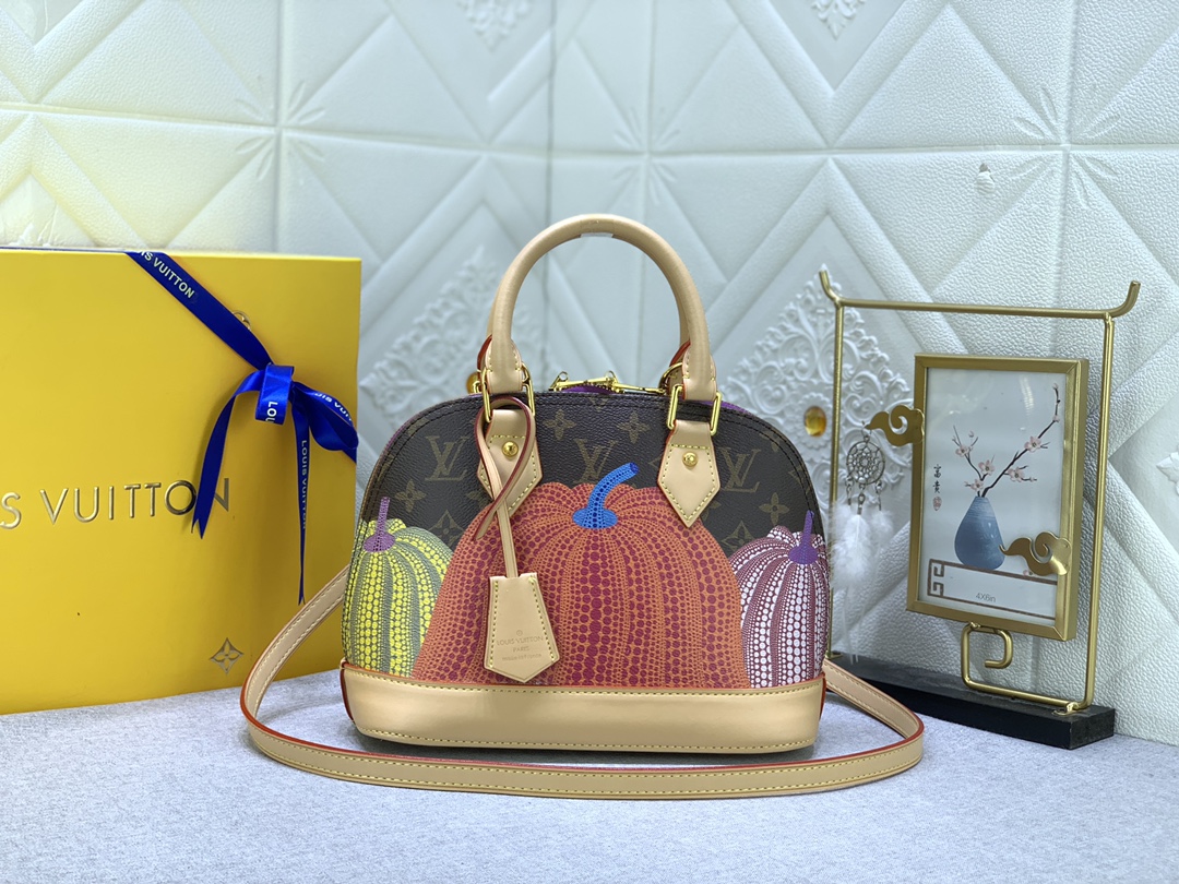 Louis Vuitton Alma M53151 25 x 19 x 12cm