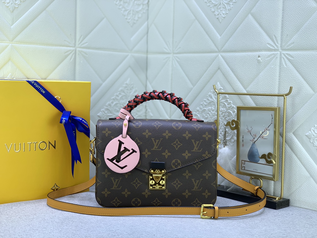 Louis Vuitton POCHETTE METIS M40780 25.0 x 19.0 x 7.0 cm