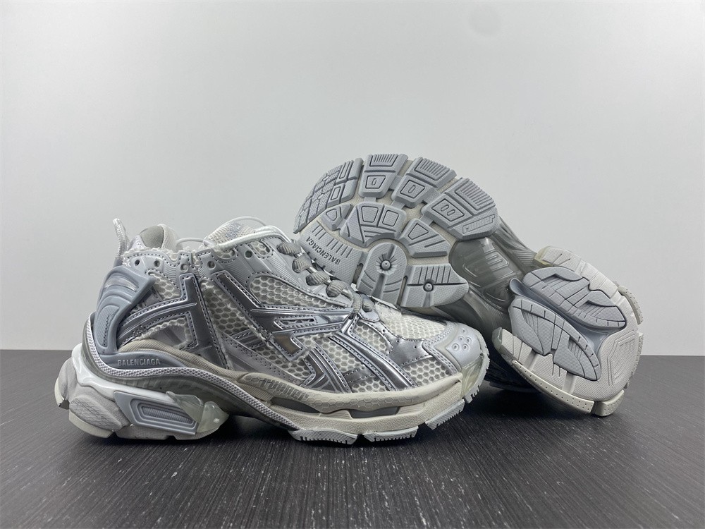 Balenciaga Runner Sneaker 'White'