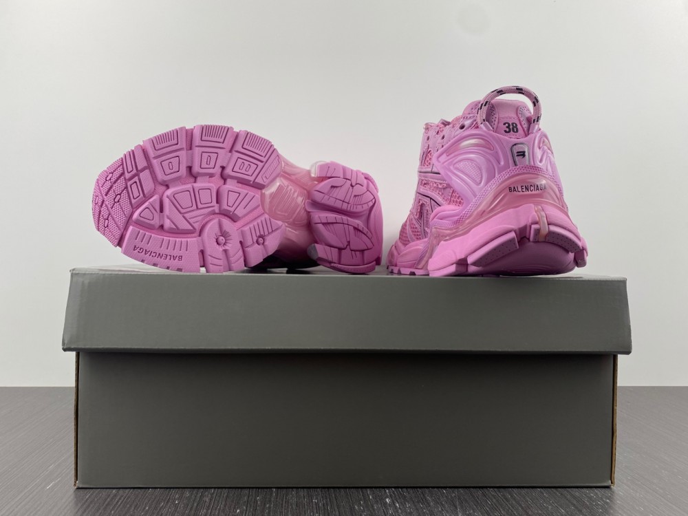 Balenciaga Women’s Runner Mesh & Nylon Low-Top Sneakers Pink