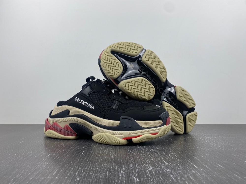 BALENCIAGA TRIPLE S 755687 W3SM1