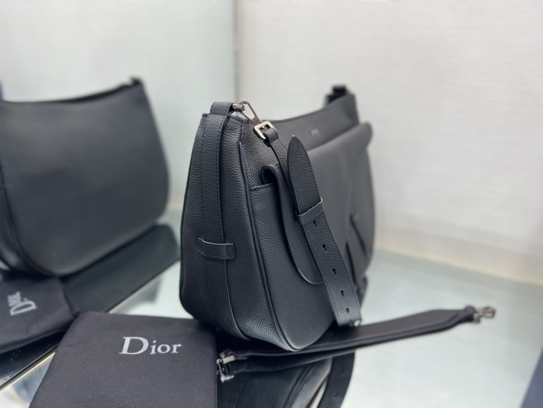 Dior 23790 40×29.5×14.5cm