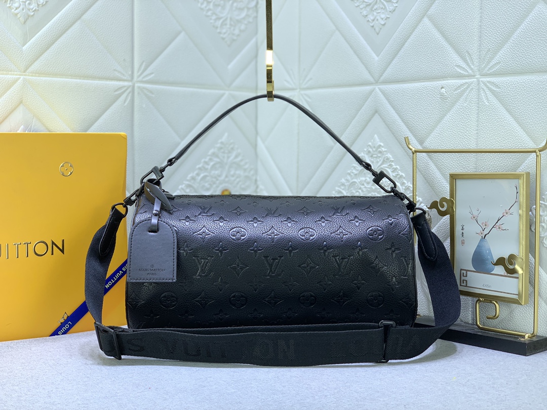Louis Vuitton Soft Polochon M46691