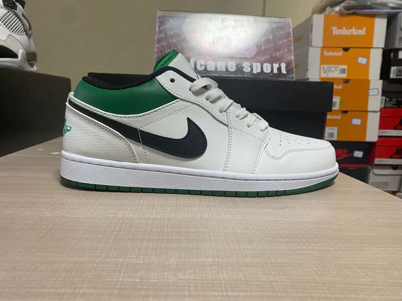Jordan 1 Low White Lucky Green Black 553558-129