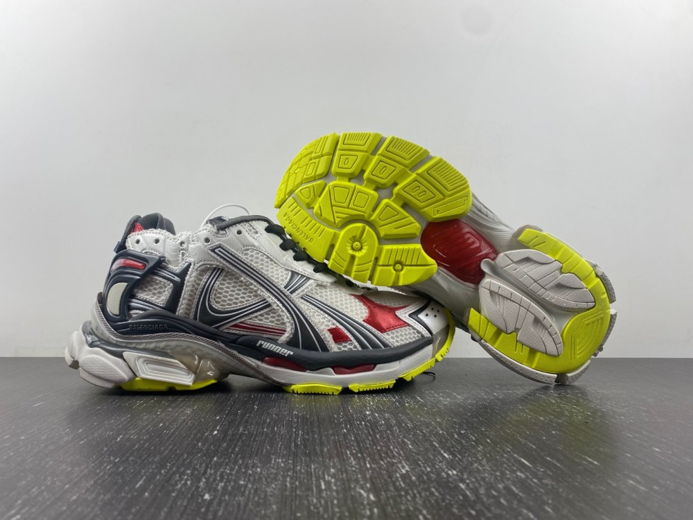 BALENCIAGA -Runner 772774 W3RNY 0509