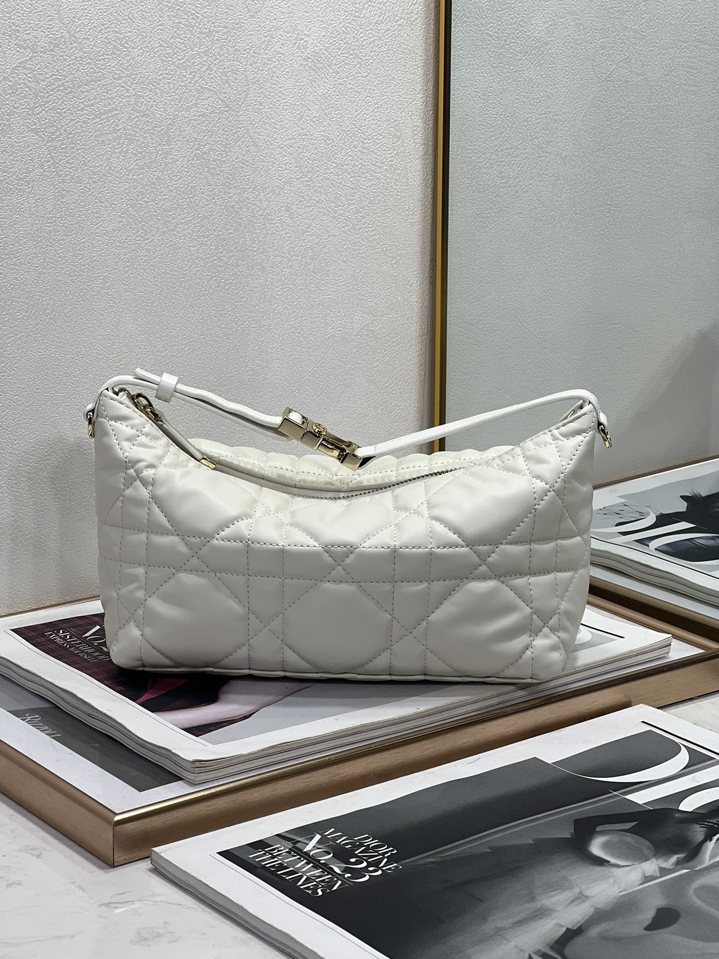 Dior Nomad White