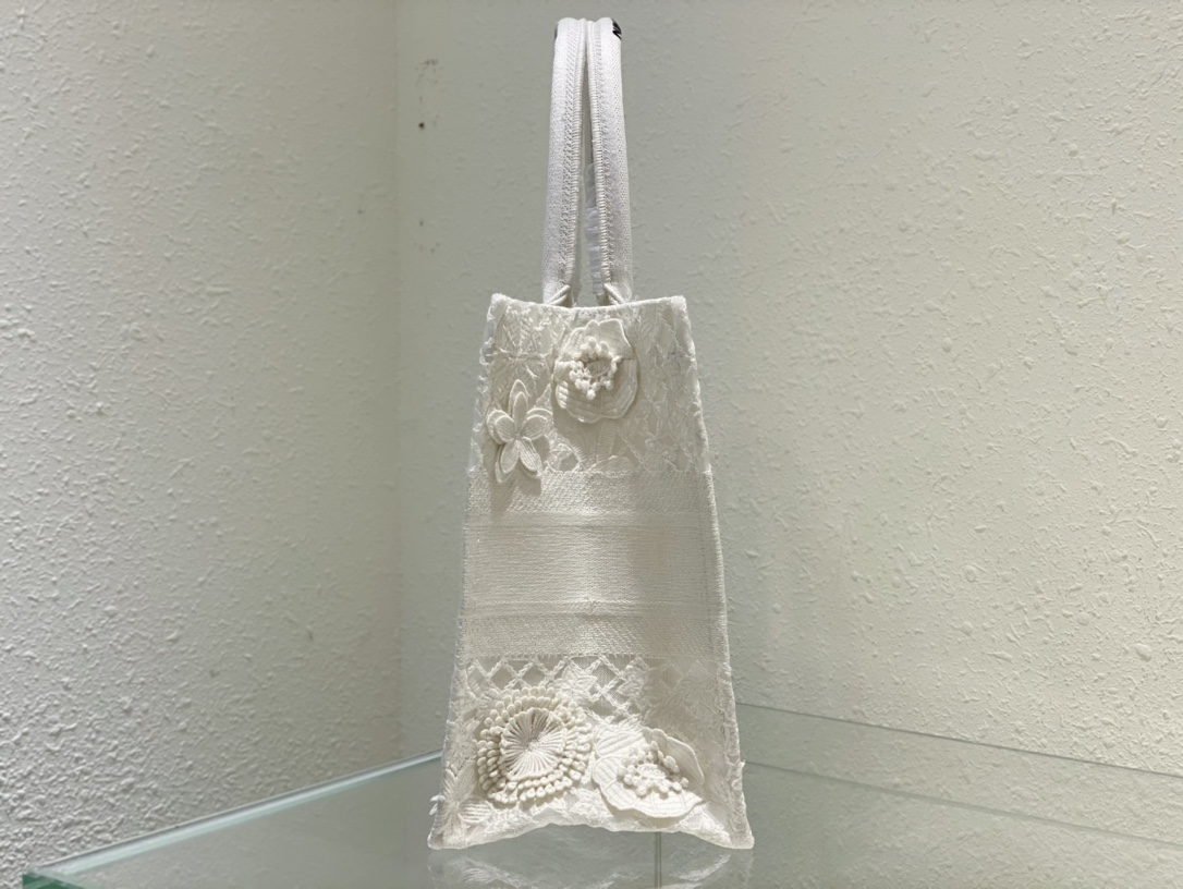 Dior BOOK TOTE 36cm