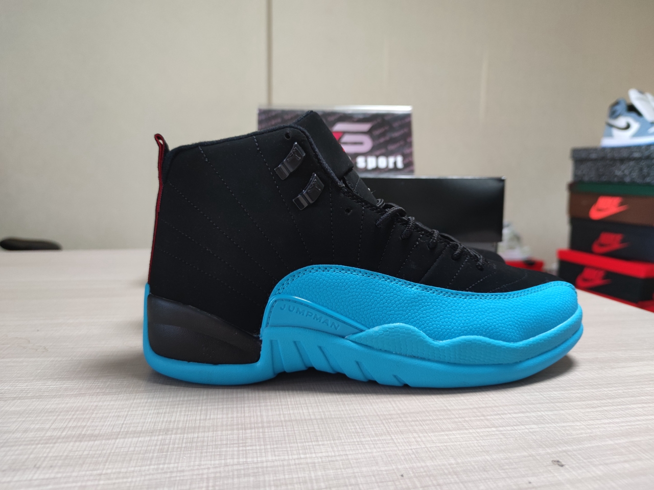 Jordan 12 Retro Black and blue Normal quality 130690-027