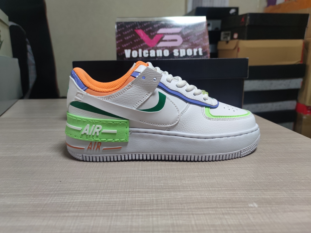 Air Force 1 Low Shadow White Peach Cream Lime DX3718 100
