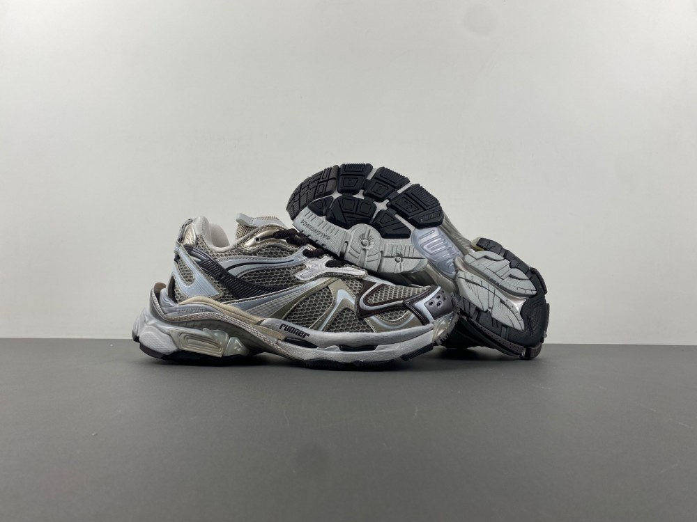 Balenciaga 779066-W3RBXP-2000