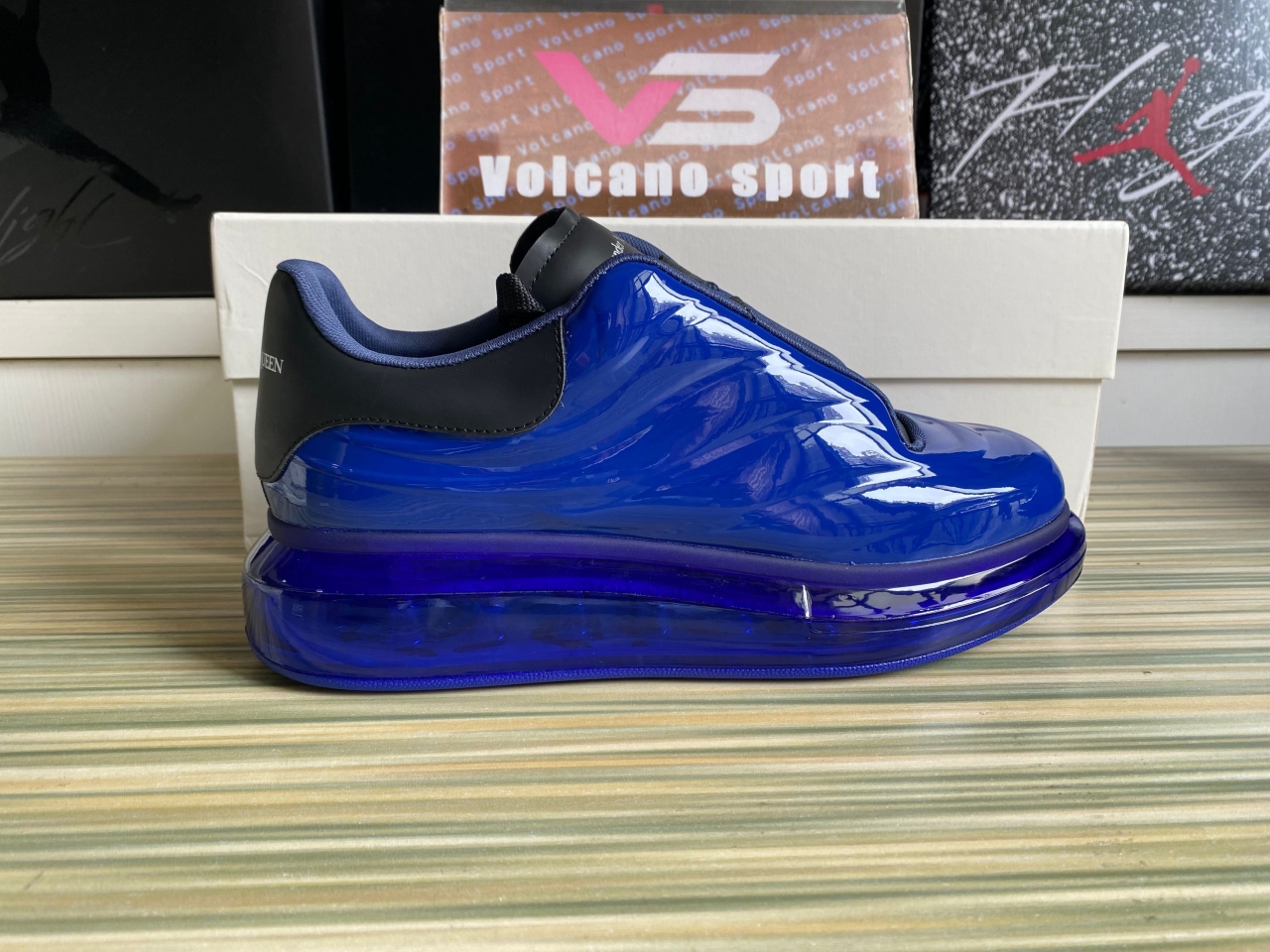Alexander McQueen Oversized Gloss Navy