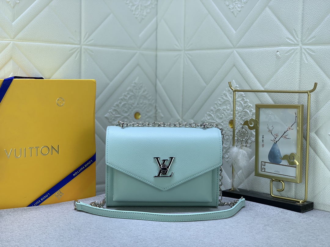 Louis Vuitton Mylockme BB M51418 (2) 22.5 x 17.0 x 5.5cm