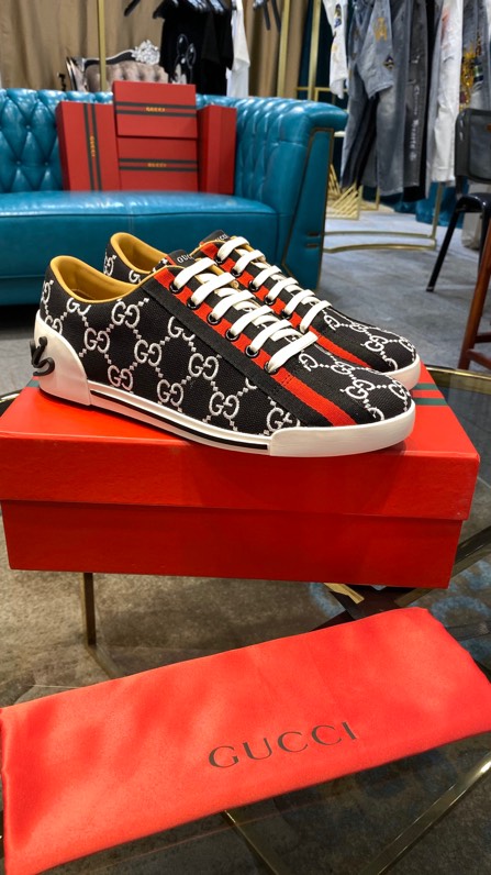 Gucci2024 New Breathable Board Shoes Black