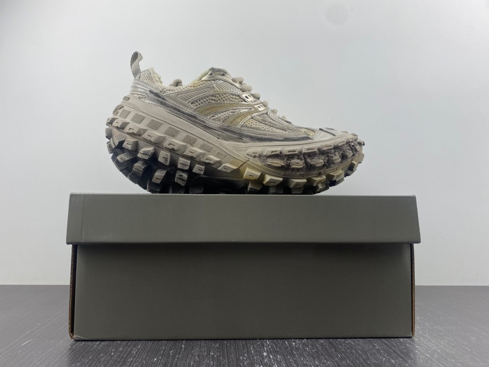 Balenciaga White Triple S Sneakers Balenciaga