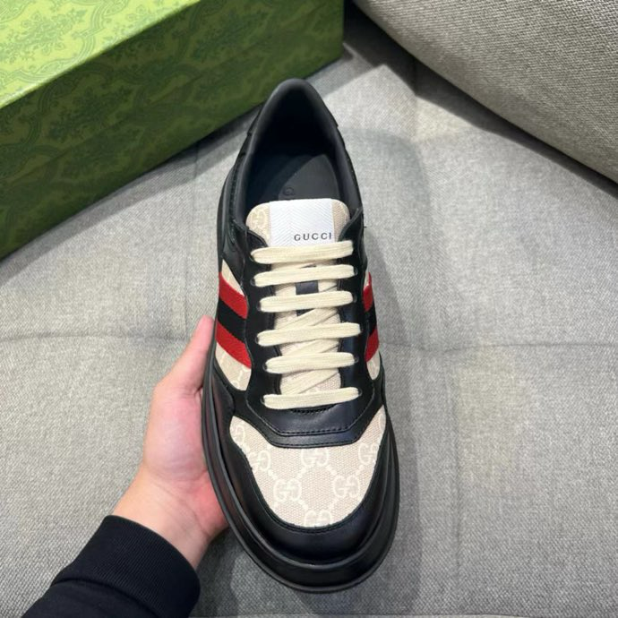 Gucci GG embossed sneakers Black Beige