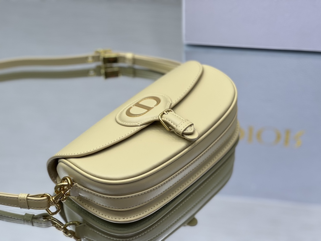 Dior Bobby 9327 21*5*12cm