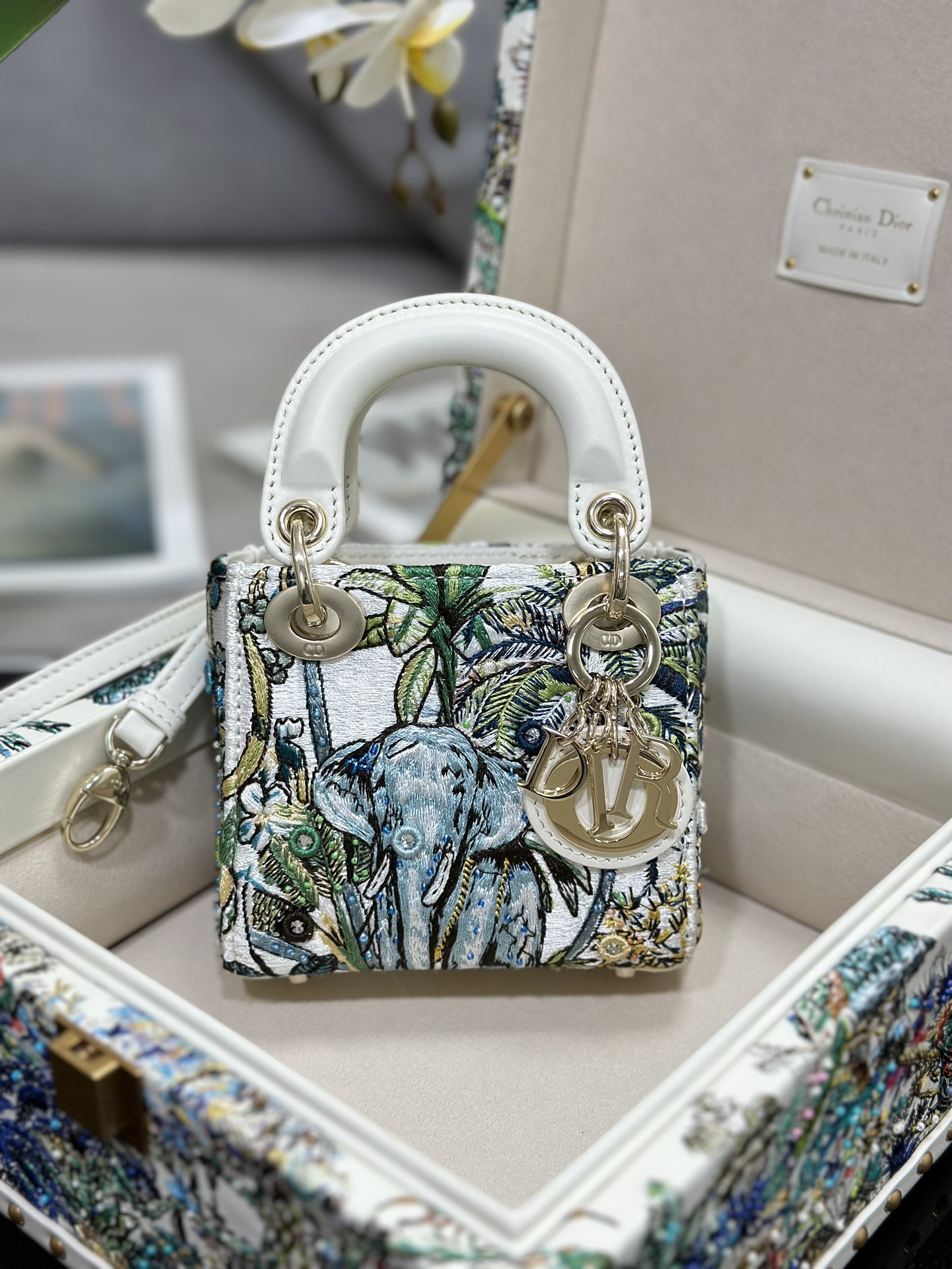 Dior Lady S0856(2) 12 x 10.2 x 5cm