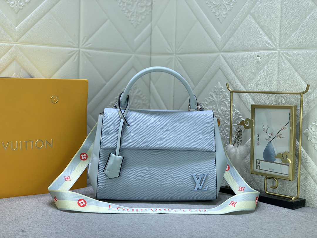 Louis Vuitton Cluny M58931 (2)