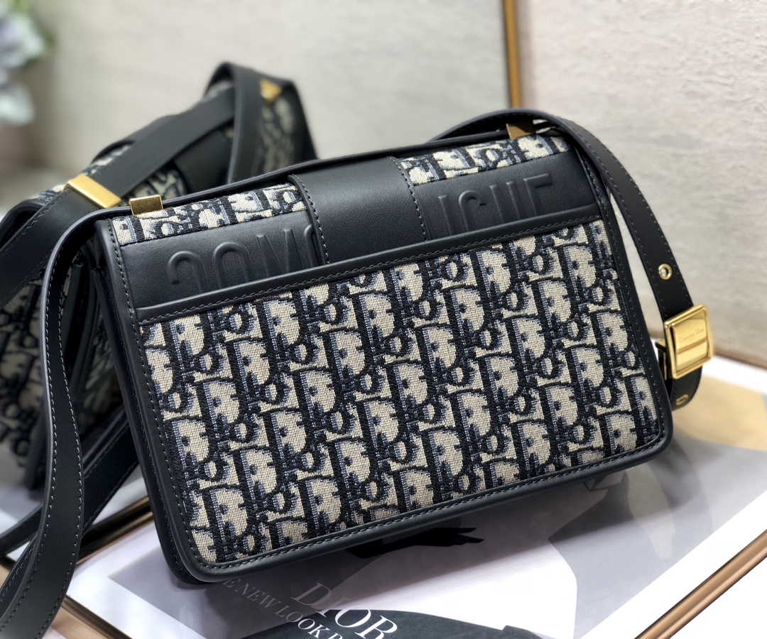Dior 30 Montaigne 24cm 3349