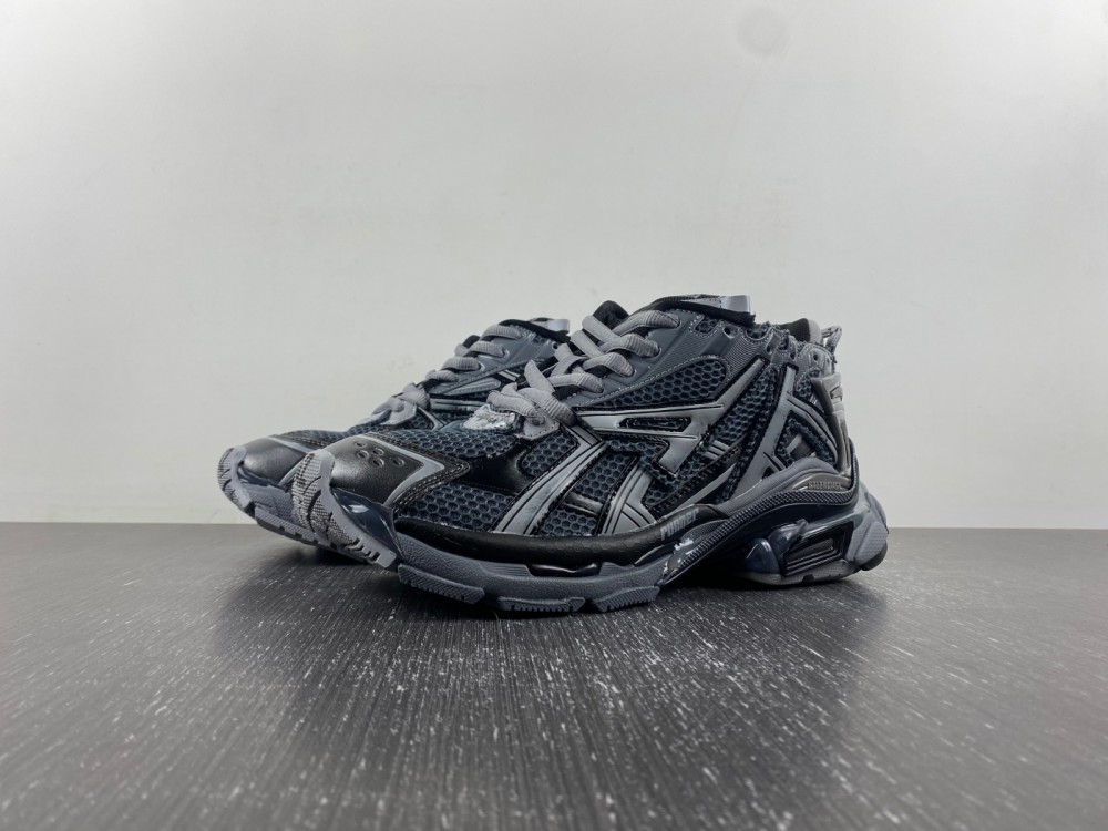 Balenciaga 677403-W3RBR-1515