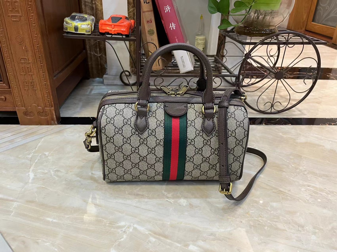 Gucci Ophidia GG Supreme 772061