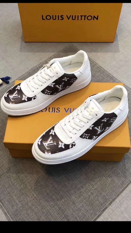 Louis Vuitton Vitorlia Sneaker