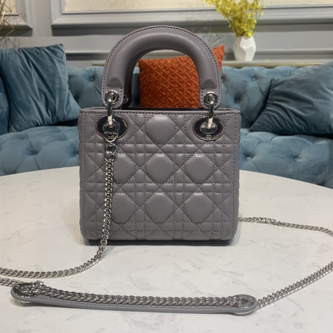 Lady Dior My ABC M0505