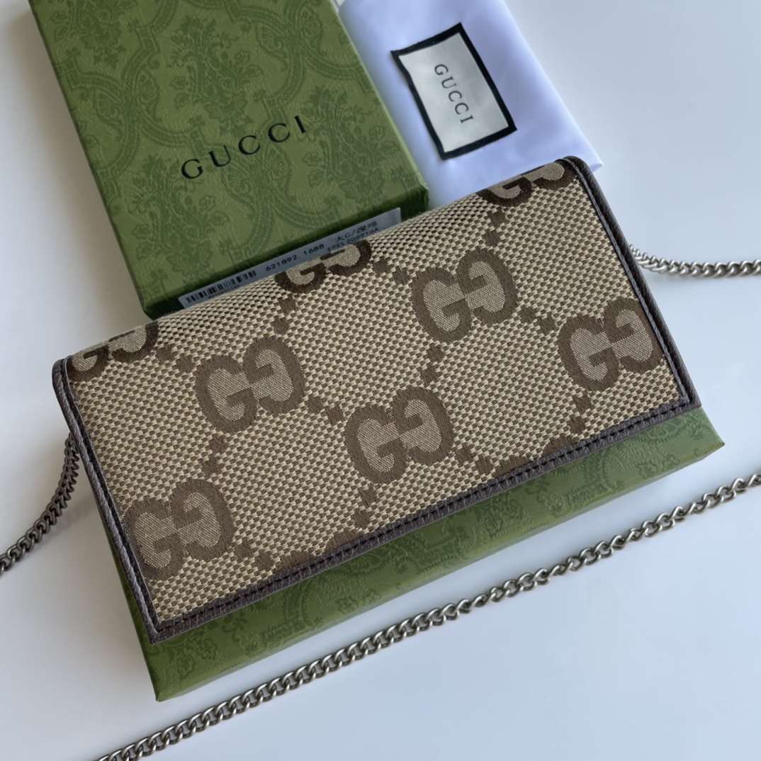 GUCCI 621892 19x10x4cm