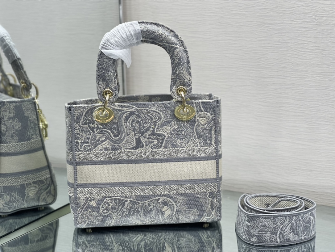 Dior LADY 9027(12) 24x20x11cm
