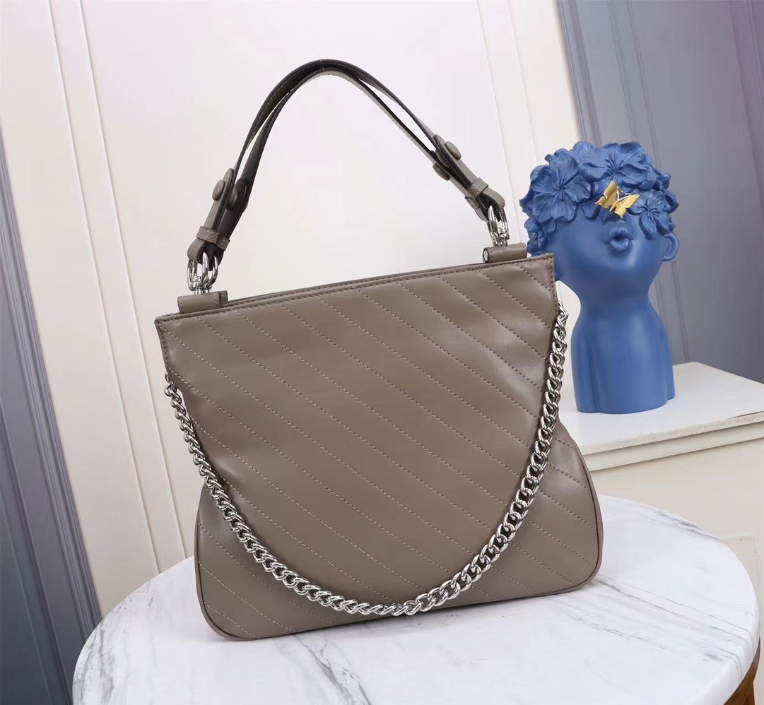 GUCCI 751518 24x30x6cm