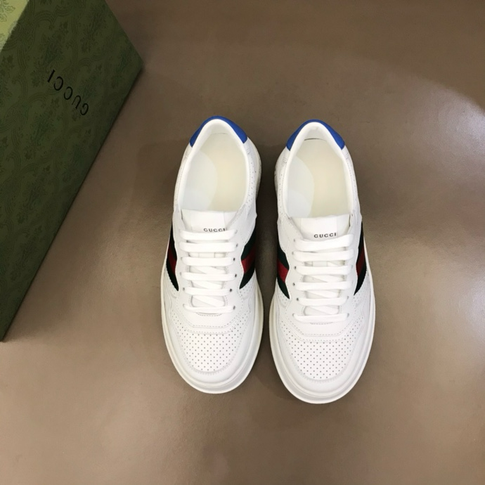 Gucci GG embossed sneakers White