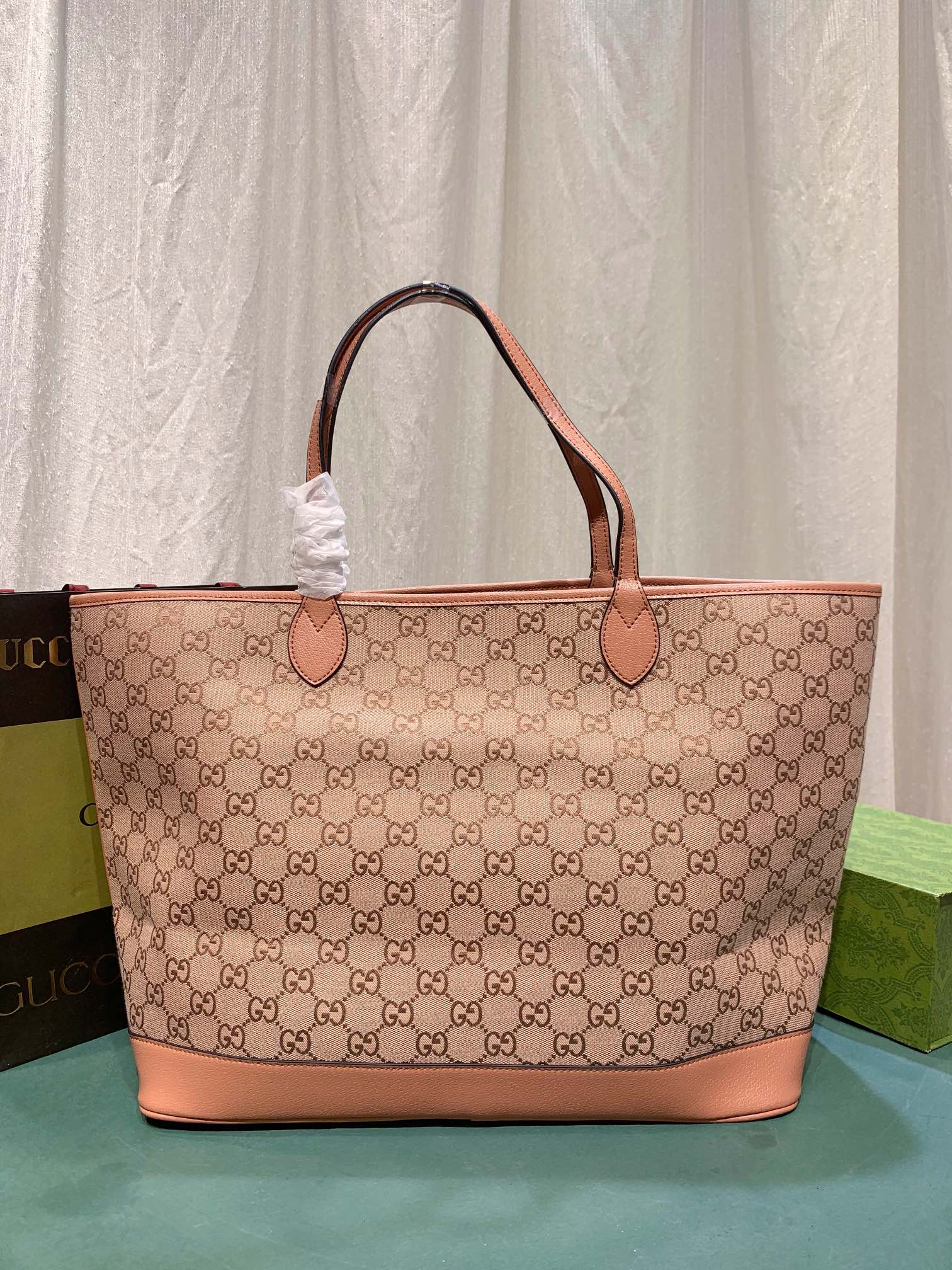 Gucci 741424 40x33x19cm