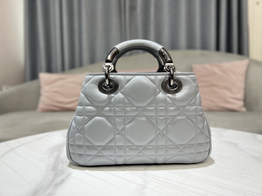 Dior Lady 0062-2# (5) 24*18*10cm