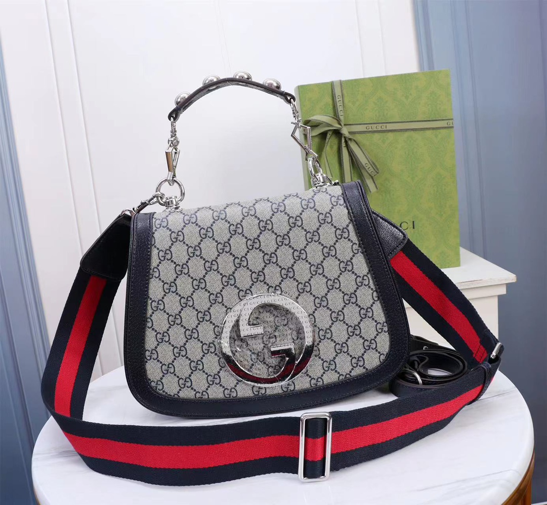 GUCCI Blondie 721172 29x22x7cm