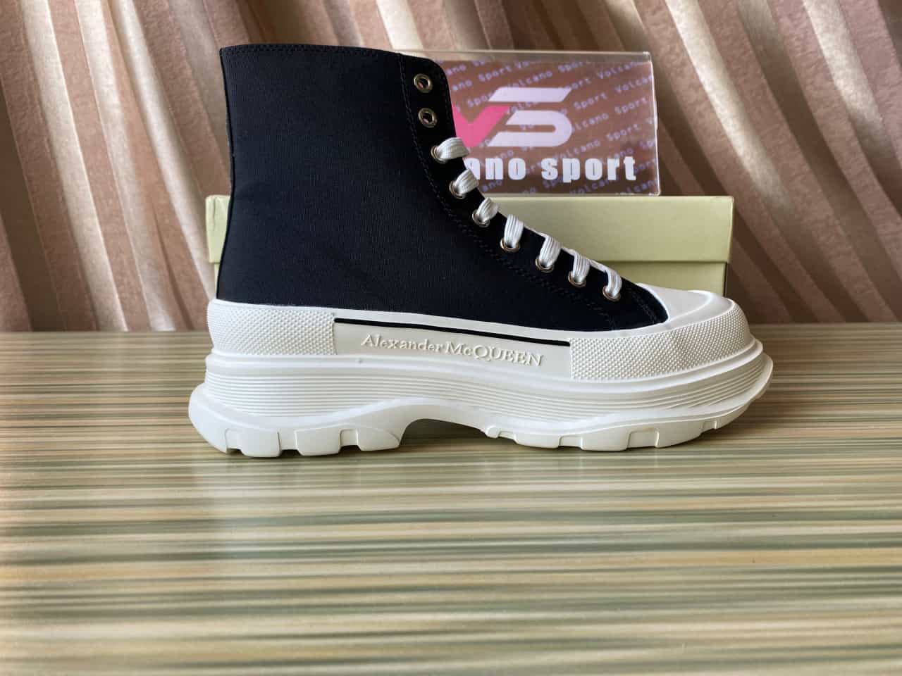 Alexander McQueen Tread Slick Lace Up Boot Black White