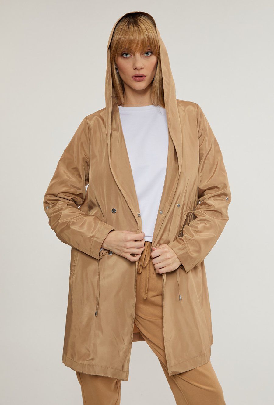 Parka z kapturem