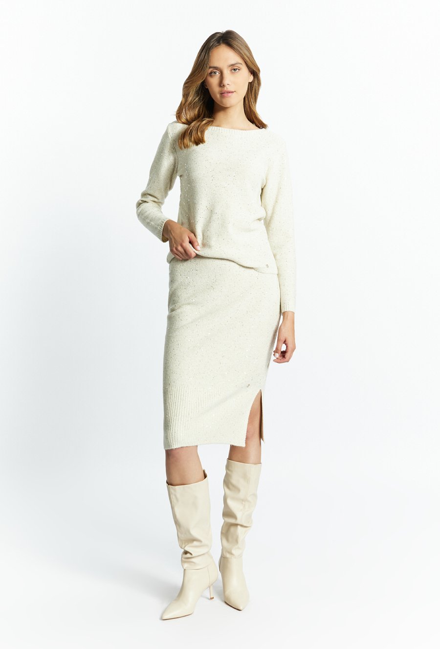 Sweter damski z cekinami