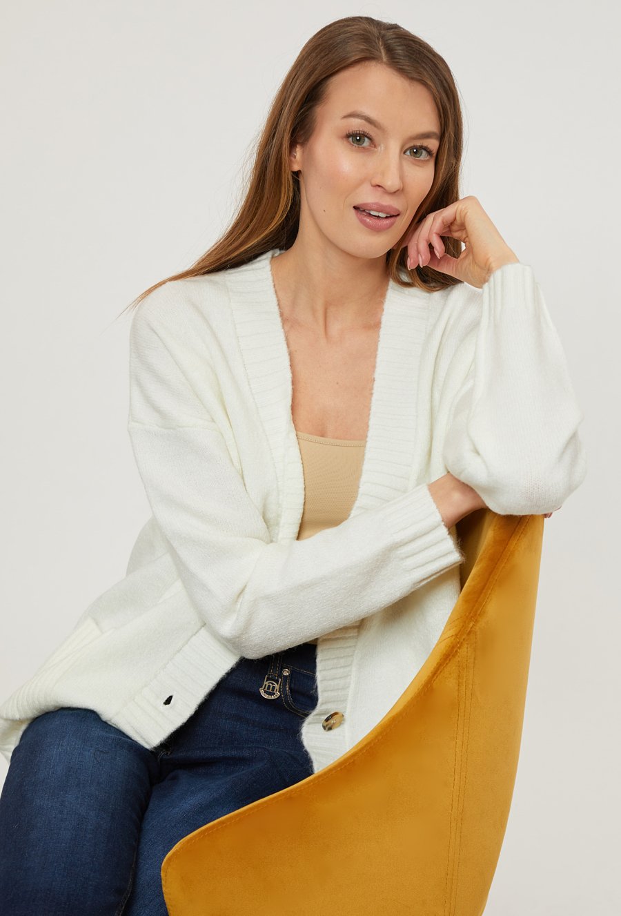 Sweter damski zapinany na guziki