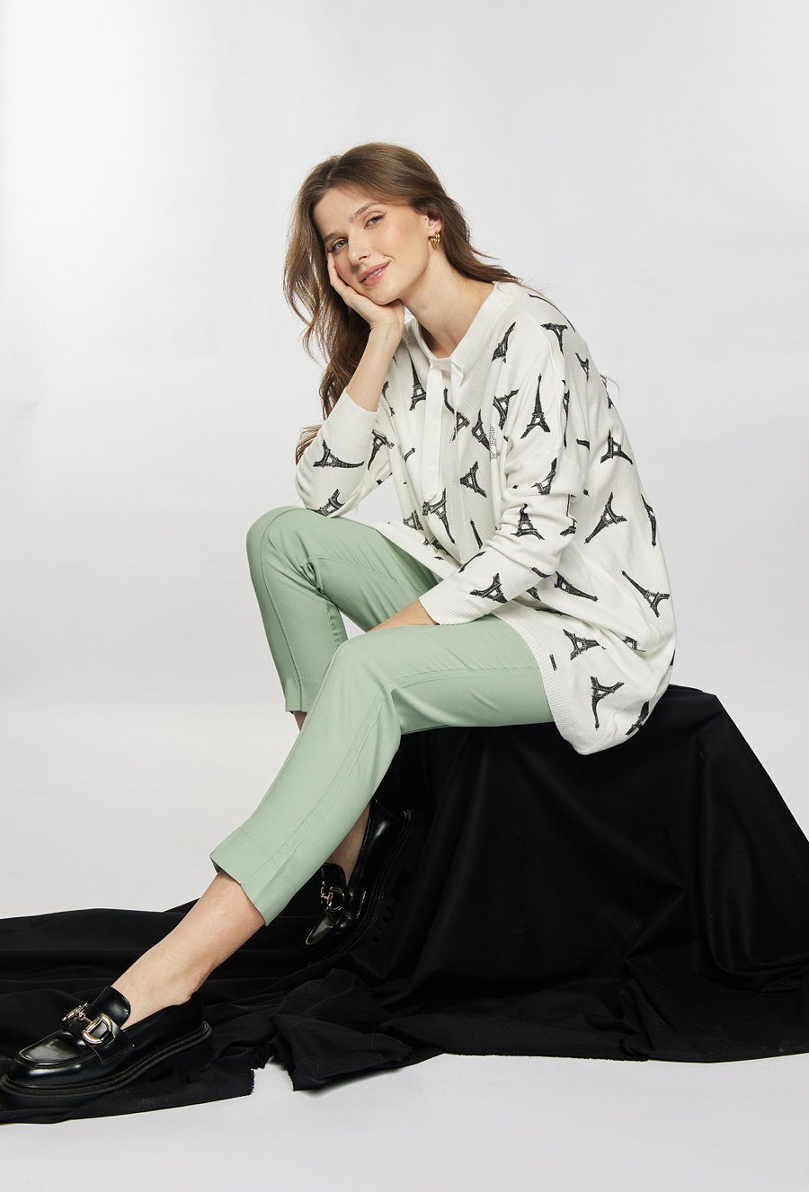 Sweter z wzorem