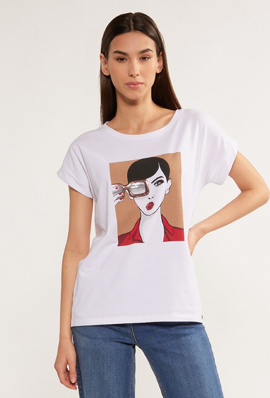 T-shirt damski z ciekawym wzorem