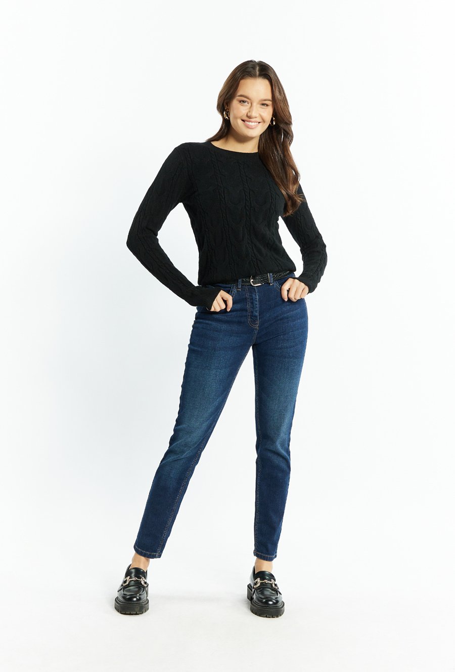 Dopasowany sweter damski