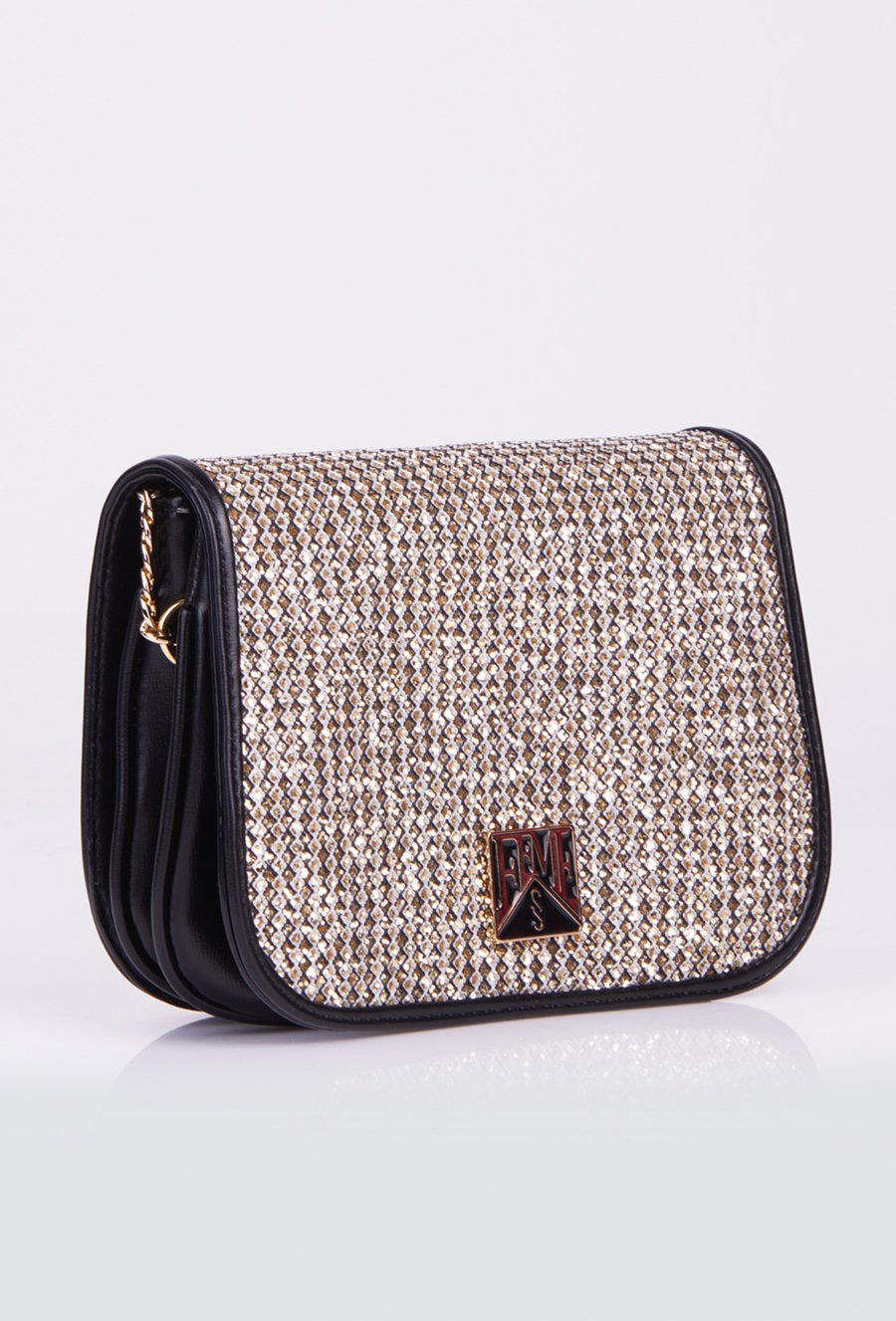 Elegancka torebka z dżetami
