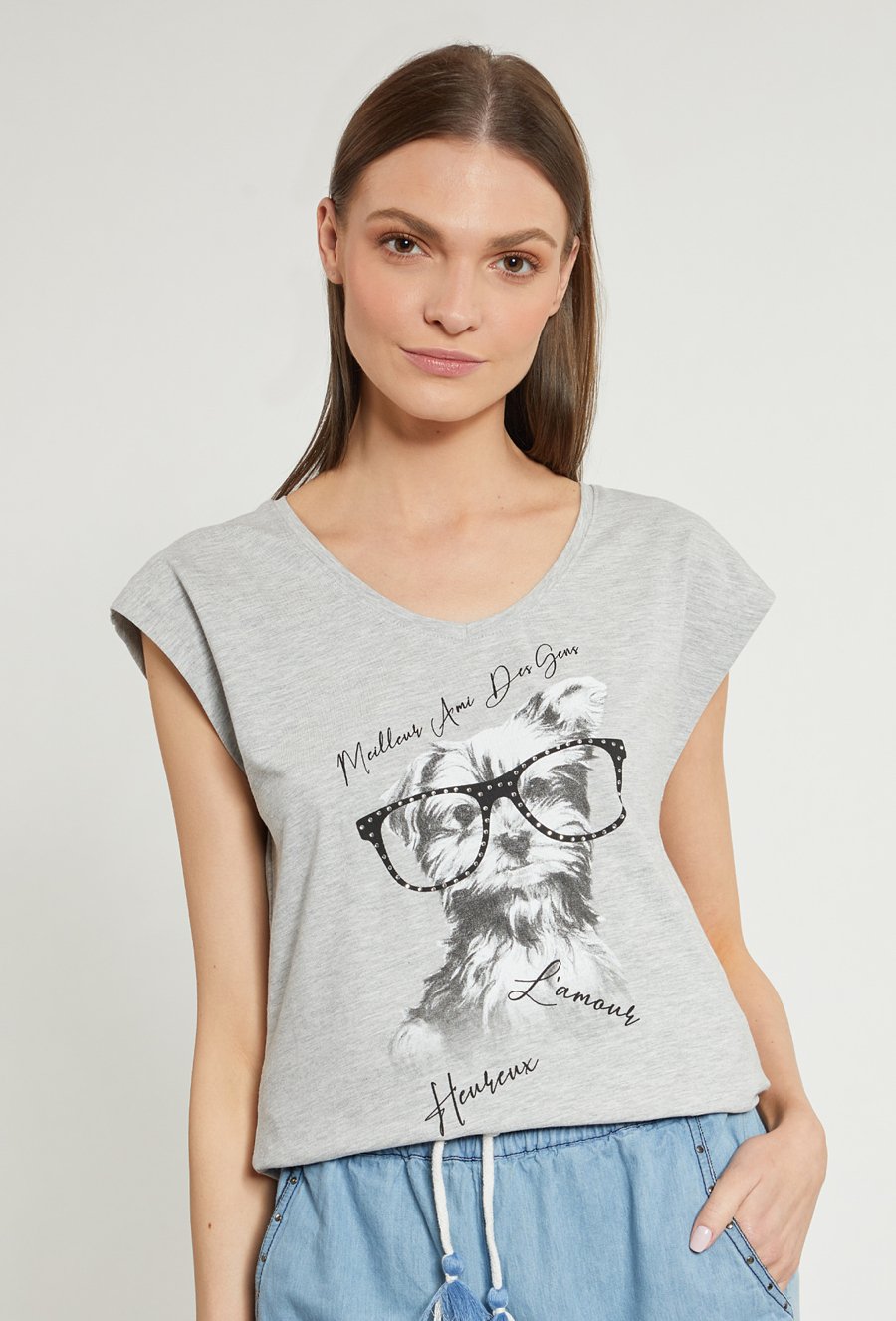 T-shirt damski z ozdobnym panelem