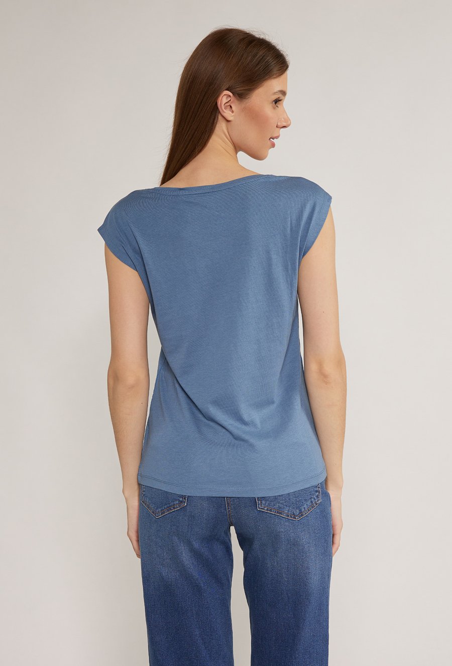 T-shirt damski z ciekawym wzorem