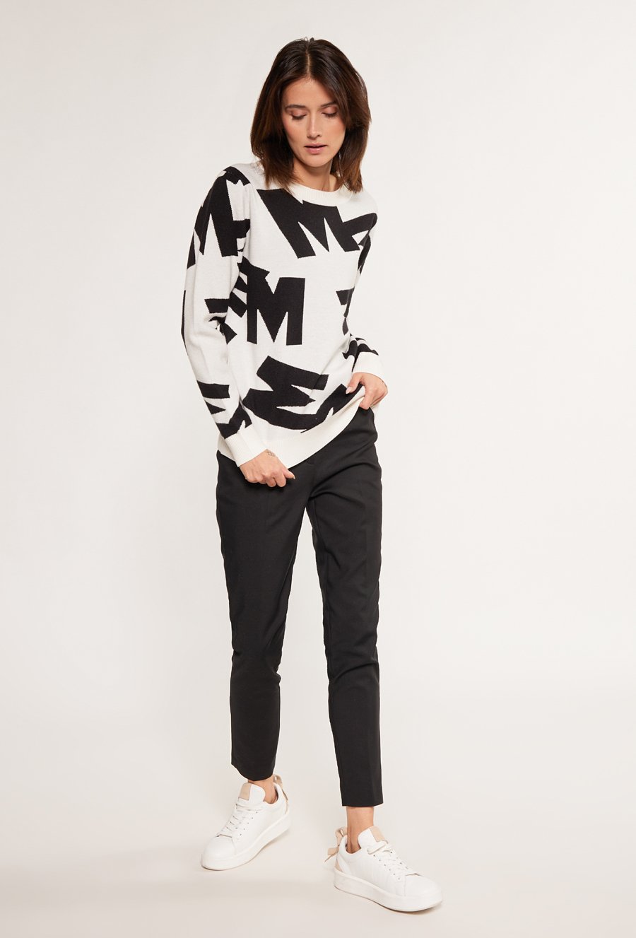 Sweter z wzorem