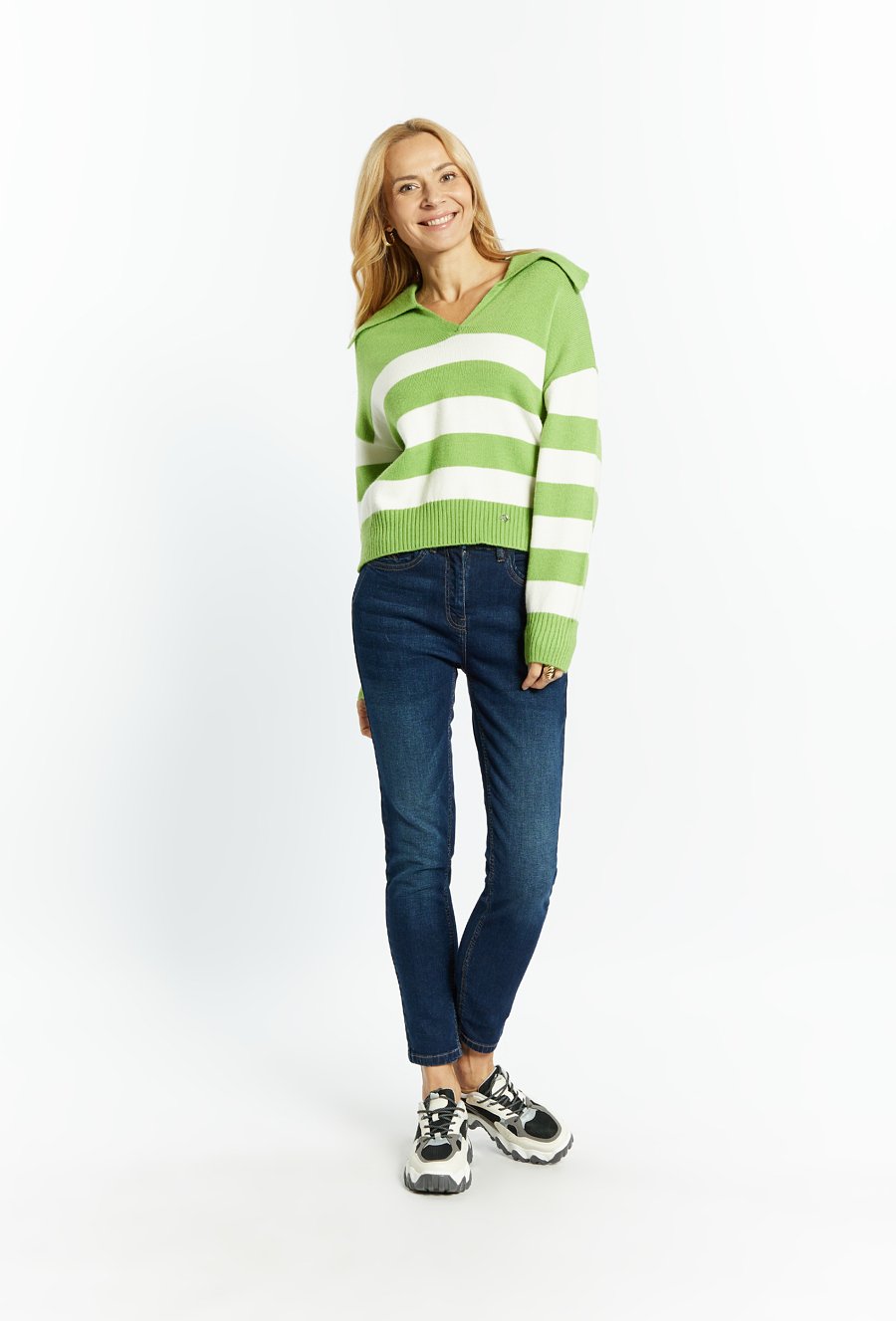 Sweter damski w paski