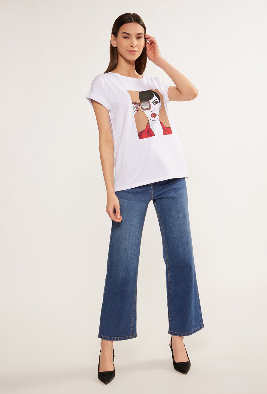 T-shirt damski z ciekawym wzorem