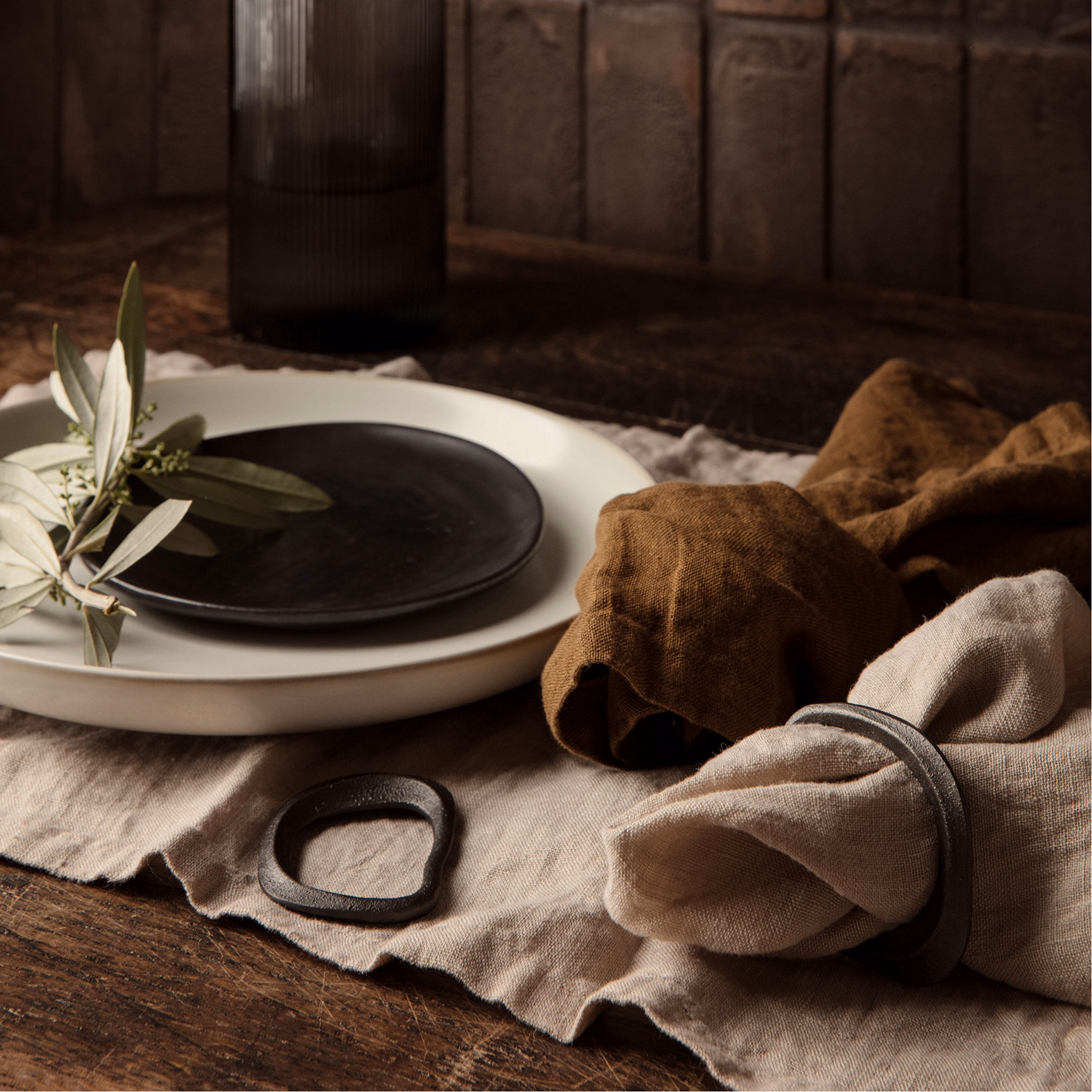 Flow Napkin Rings Set of Four Black